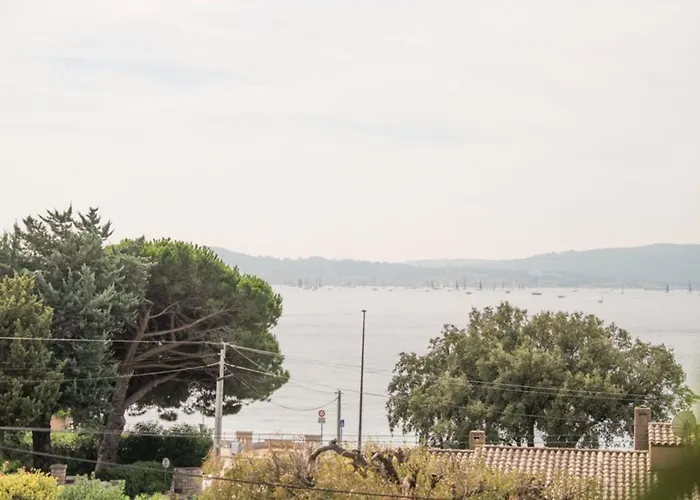 דירה Cocoon With Balcony - Sea View *